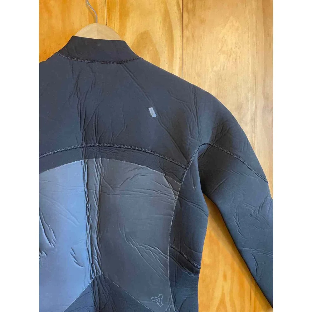 Xcel Women's Size 10 Wetsuit